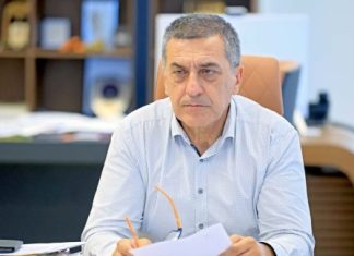 Η εξίσωση του Περιφερειάρχη Θεσσαλίας με το πρόβειο γάλα, τη φέτα και τα πρόβατα που θανατώθηκαν αλλά και το…εμβόλιο.
